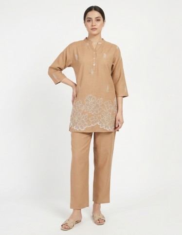 Elegant Embroidered Two-Piece Jalabiya Set