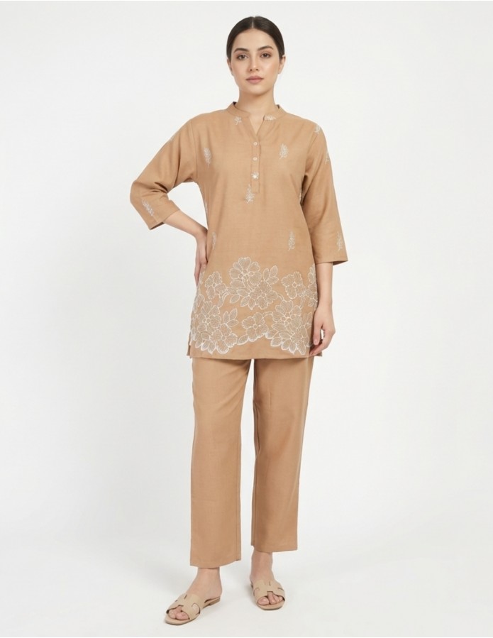 Elegant Embroidered Two-Piece Jalabiya Set