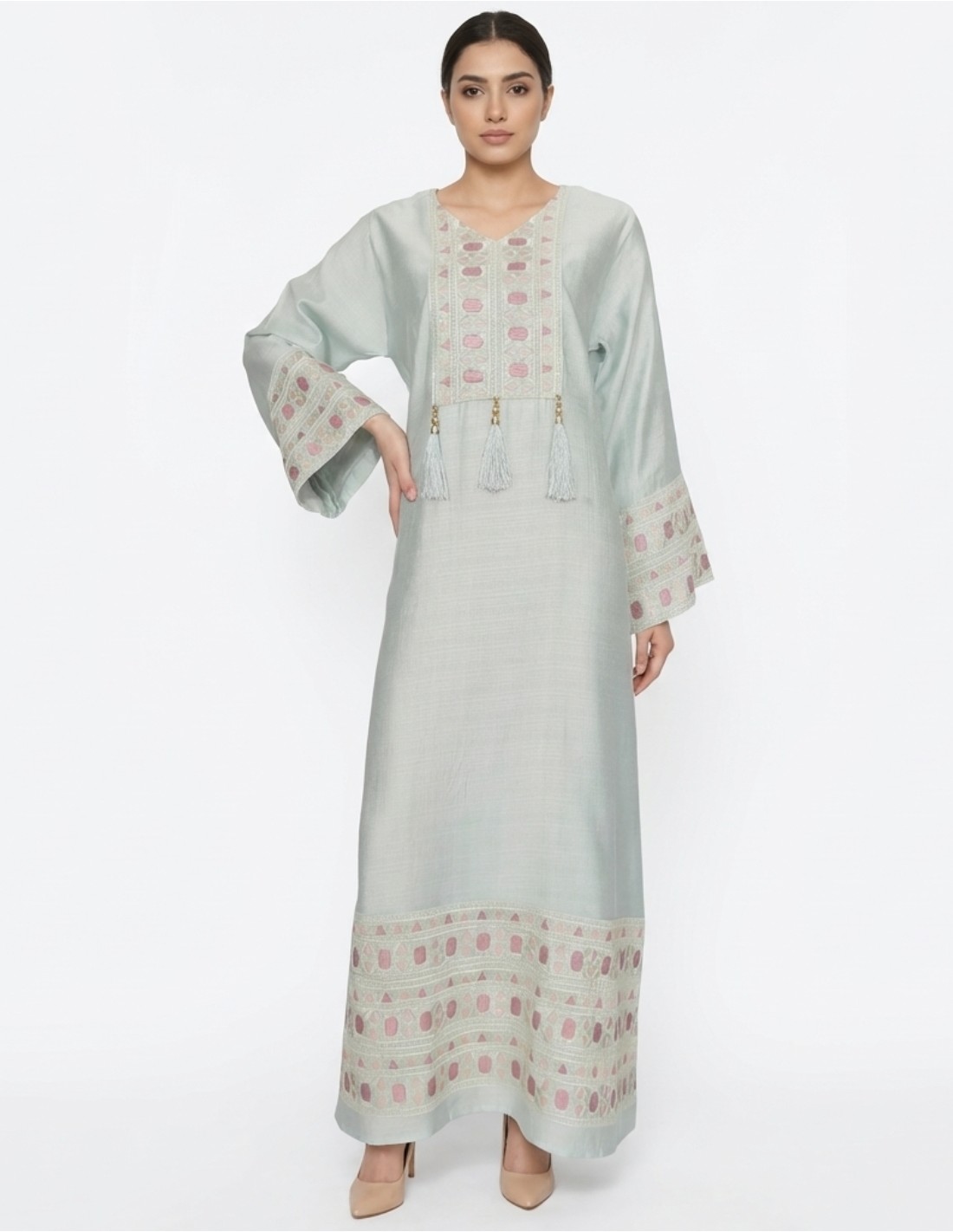 Elegant Embroidered Jalabiya with Tassels