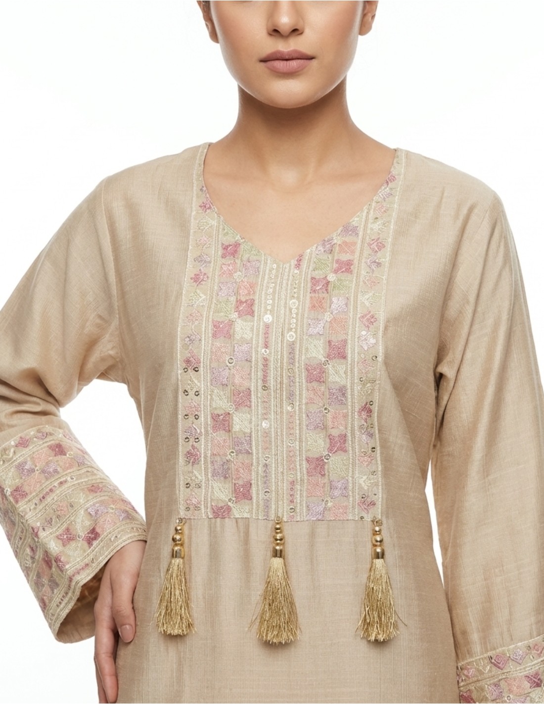 Elegant Embroidered Jalabiya with Tassels and Bell Sleeves