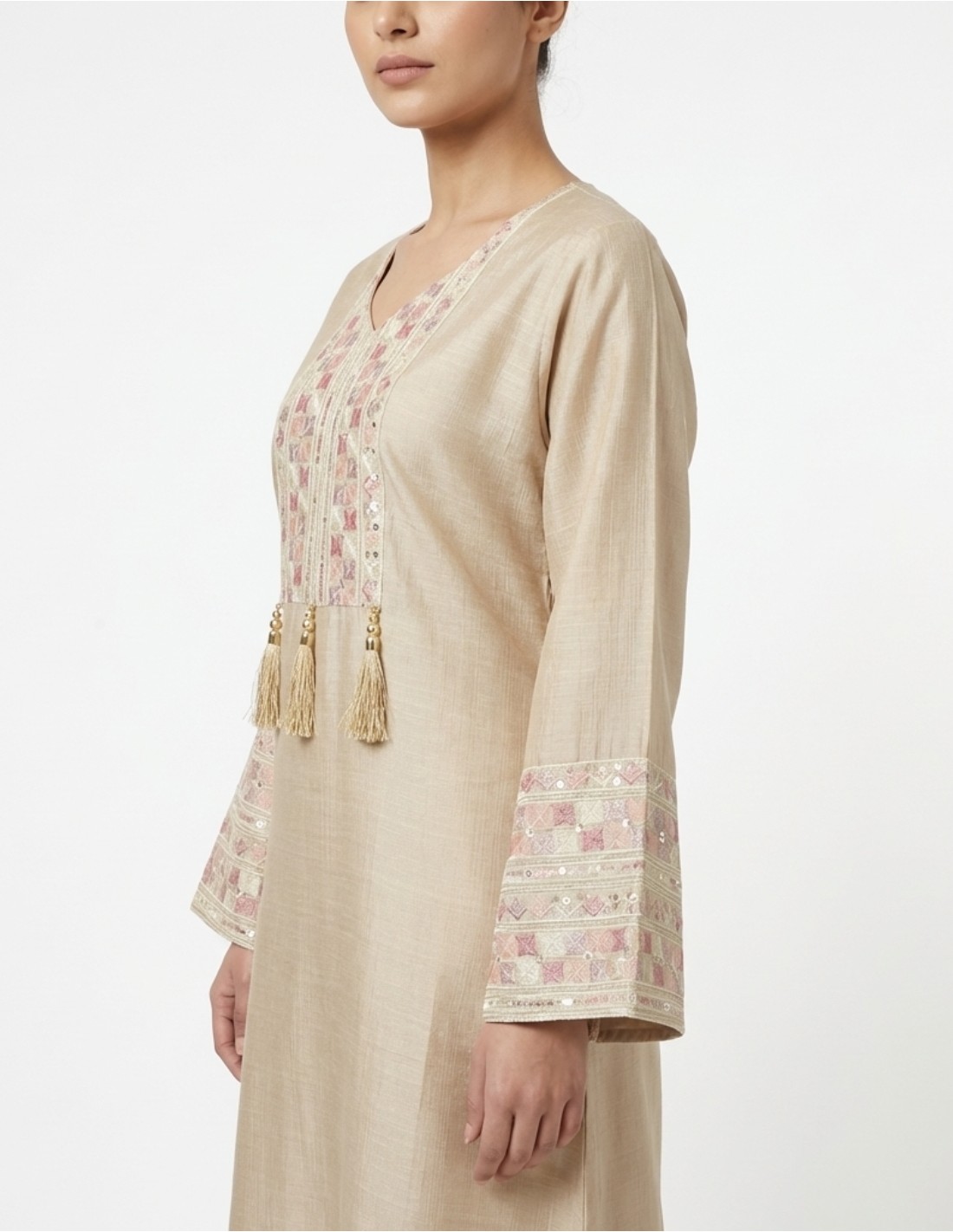 Elegant Embroidered Jalabiya with Tassels and Bell Sleeves