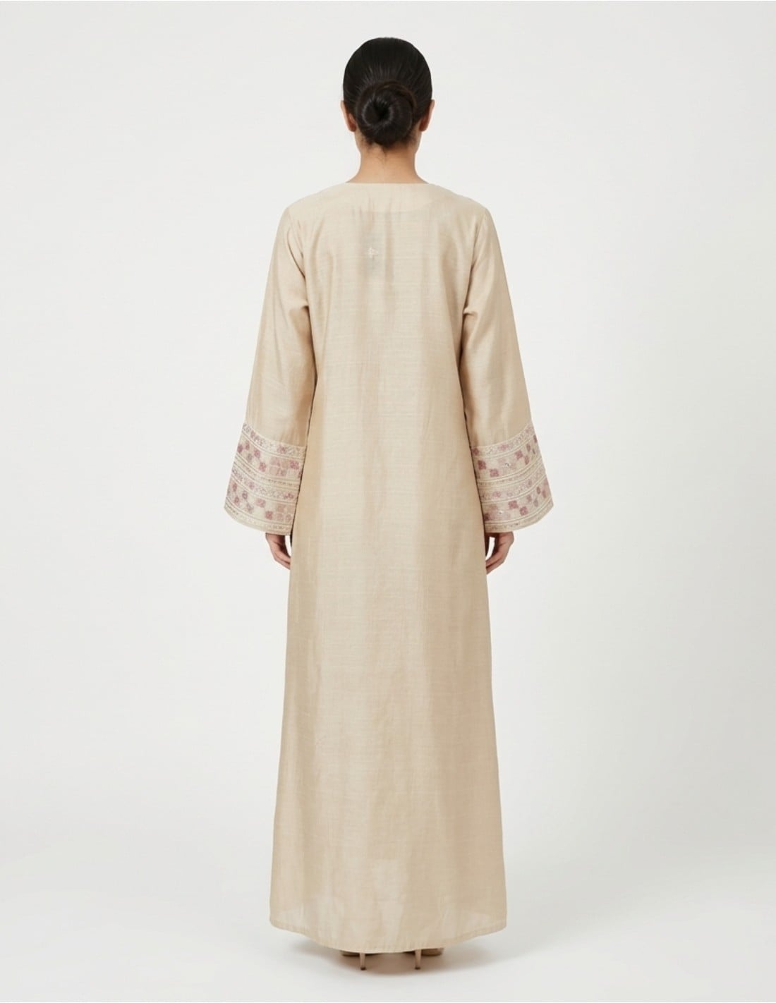 Elegant Embroidered Jalabiya with Tassels and Bell Sleeves