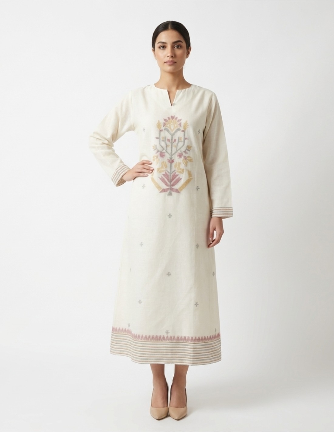 Off-White Jalabiya with Modern Botanical Embroidery
