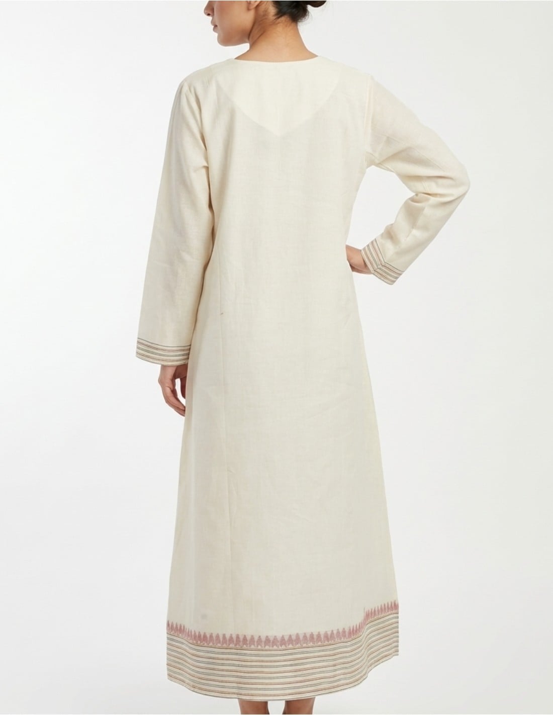 Off-White Jalabiya with Modern Botanical Embroidery