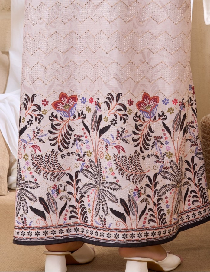 Blush Pink Jalabiya with Gold Embellishments and Floral Border