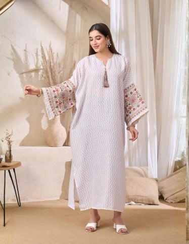 "Medallion Motif" White Jalabiya