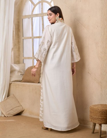 Embroidered White Open Front Jalabiya