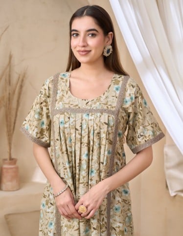 Elegant Floral Midi Jalabiya with Lace Trim