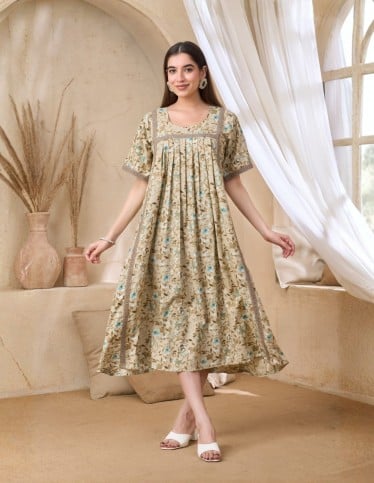 Elegant Floral Midi Jalabiya with Lace Trim