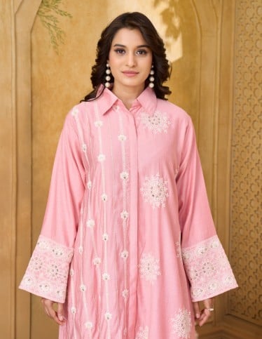 Elegant Pink Collared Jalabiya with White Embroidery