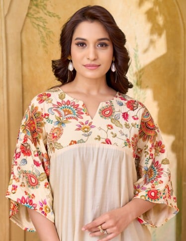 Elegant Cream Floral Embroidered Jalabiya