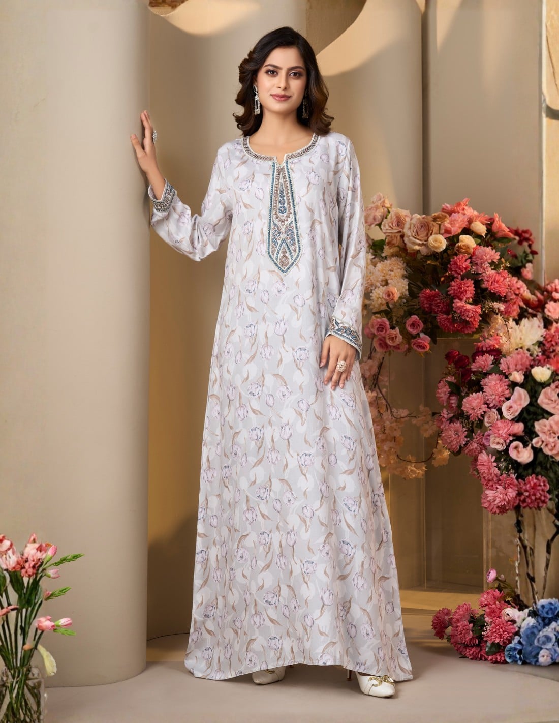 Sophisticated Tulip Print Embroidered Jalabiya