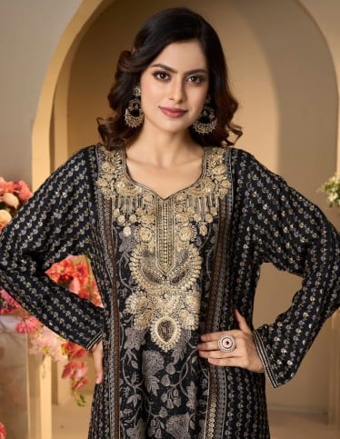 Luxurious Black and Gold Embroidered Jalabiya